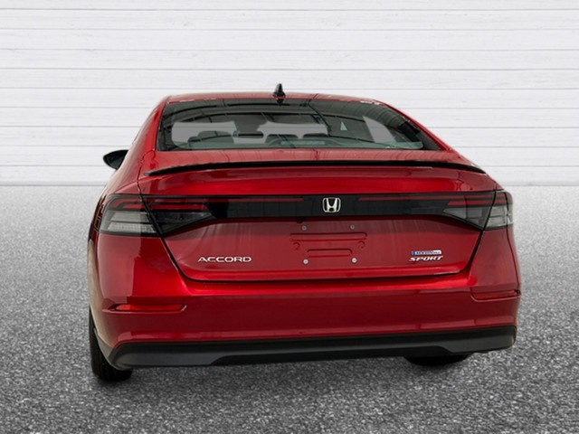 Honda Accord Hybrid Vehicle Full-screen Gallery Image 04