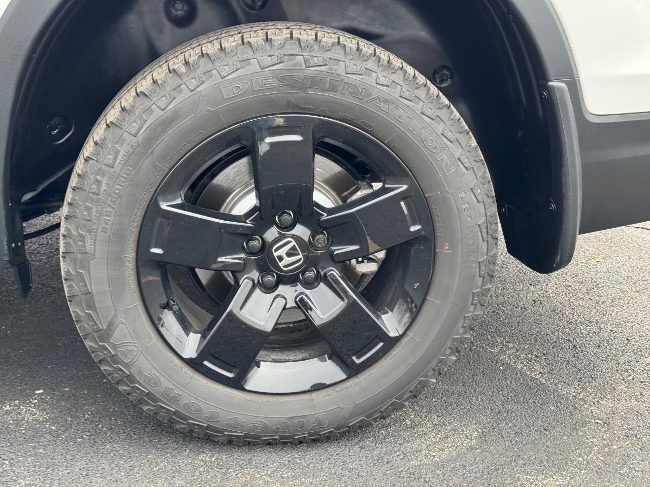 Honda Ridgeline Vehicle Full-screen Gallery Image 07