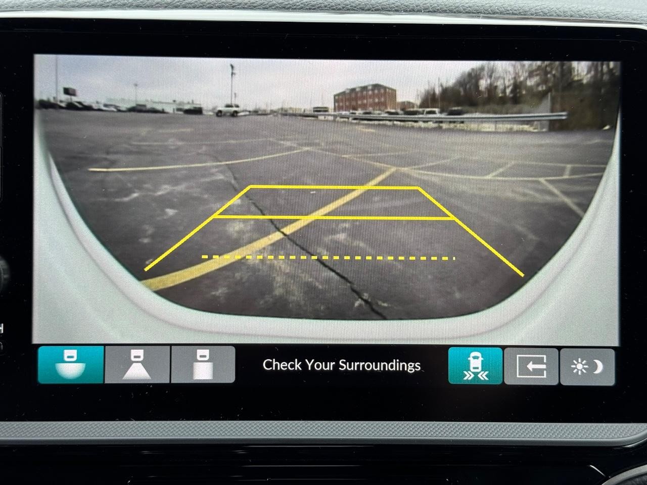 Honda Ridgeline Vehicle Full-screen Gallery Image 24