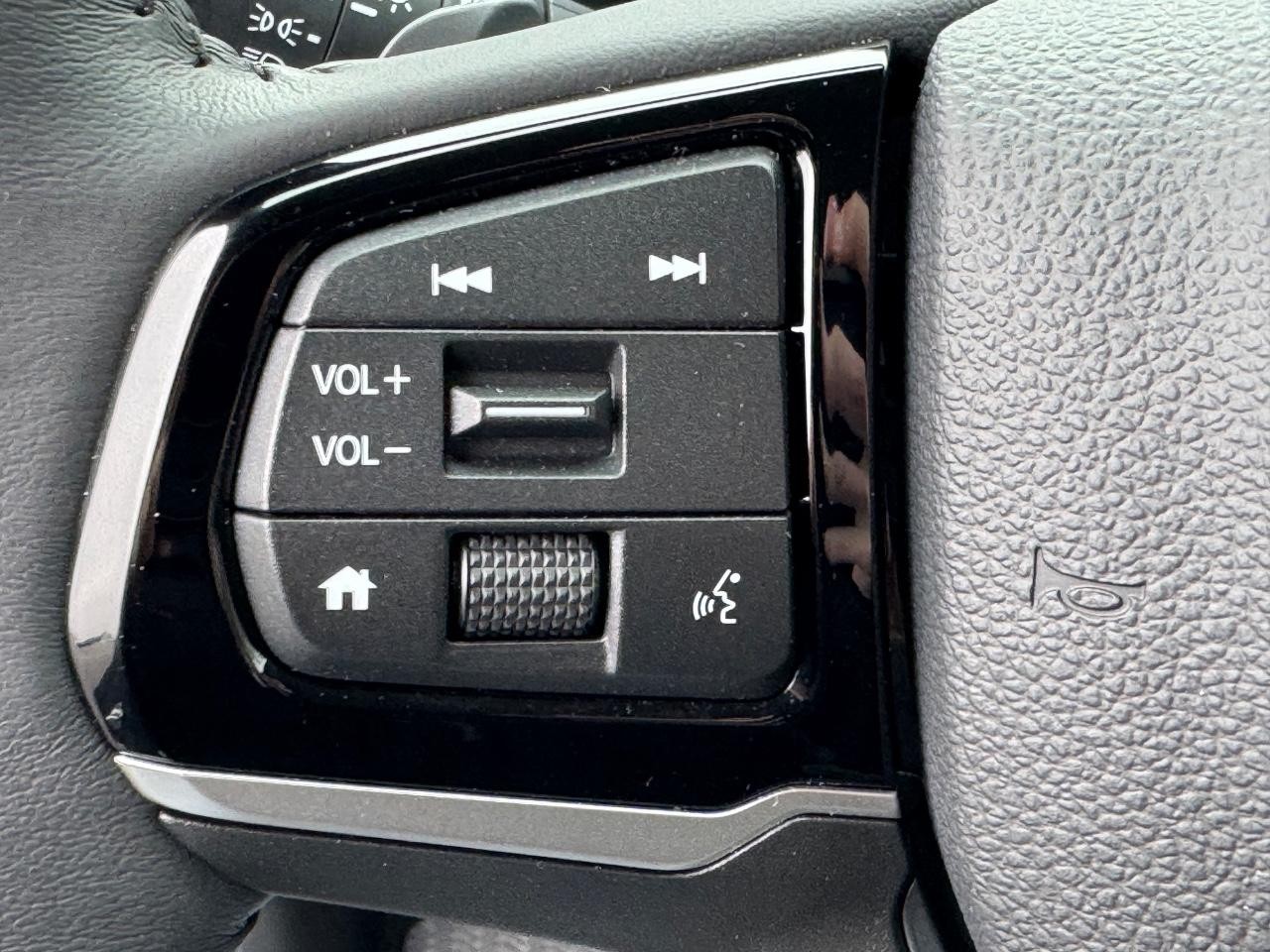 Honda Odyssey Vehicle Full-screen Gallery Image 21