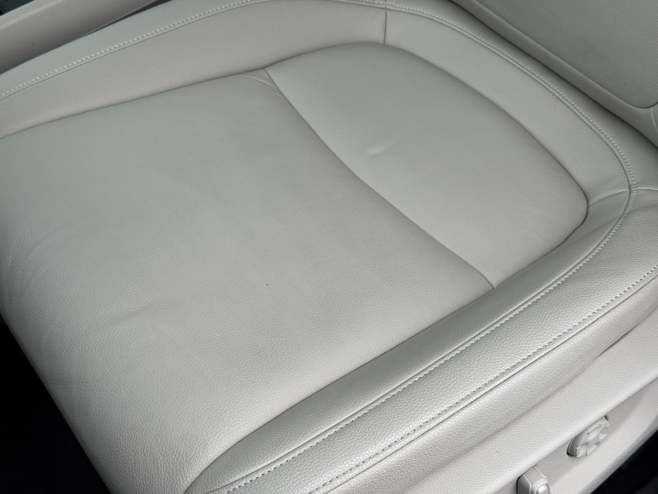 Honda Odyssey Vehicle Full-screen Gallery Image 26