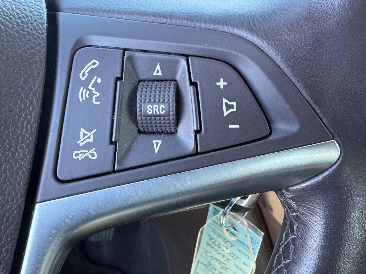 Buick Verano Vehicle Full-screen Gallery Image 21