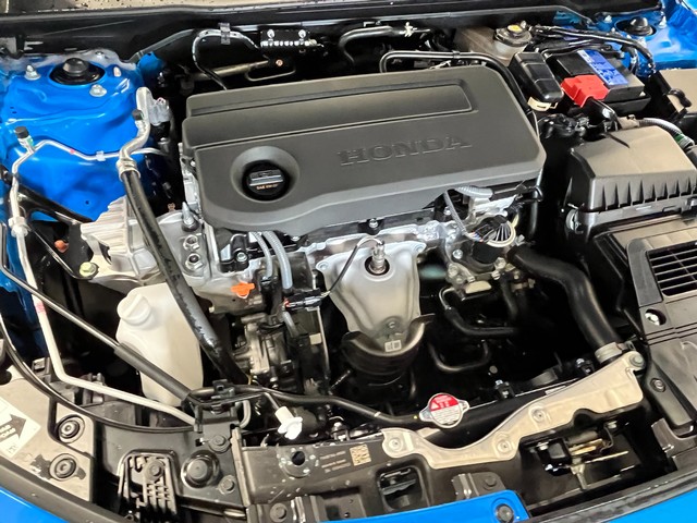 Honda Civic Hatchback Vehicle Full-screen Gallery Image 12