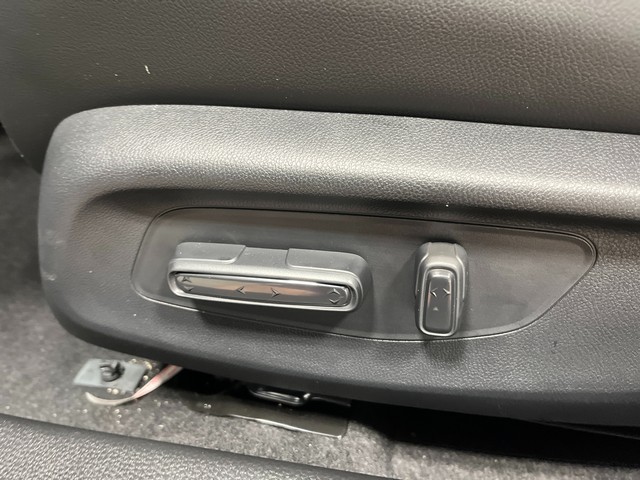 Honda Civic Sedan Hybrid Vehicle Full-screen Gallery Image 14