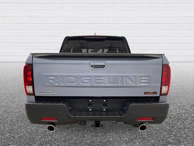 Honda Ridgeline Vehicle Full-screen Gallery Image 04