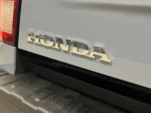Honda Ridgeline Vehicle Full-screen Gallery Image 06