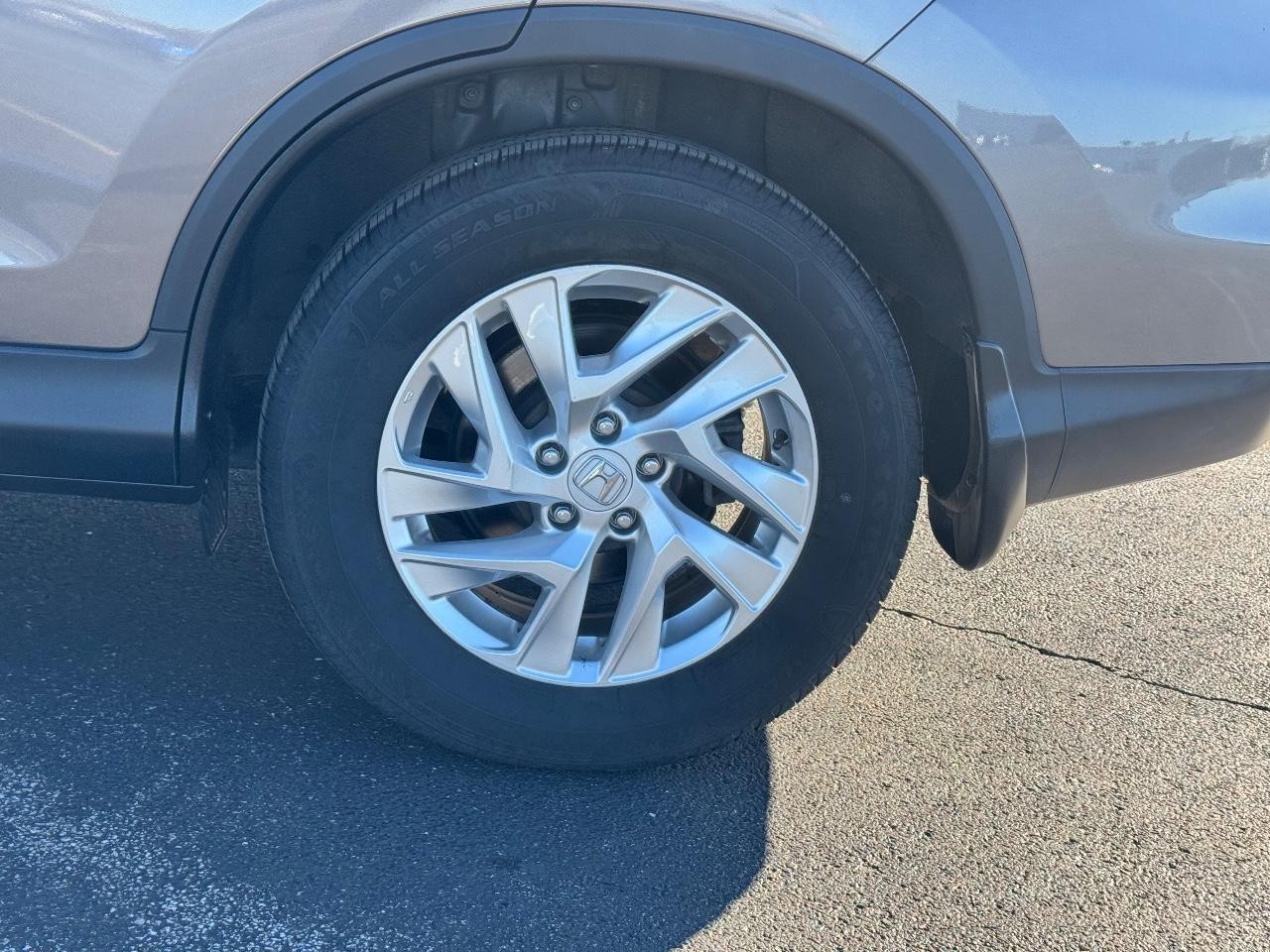 Honda CR-V Vehicle Full-screen Gallery Image 07