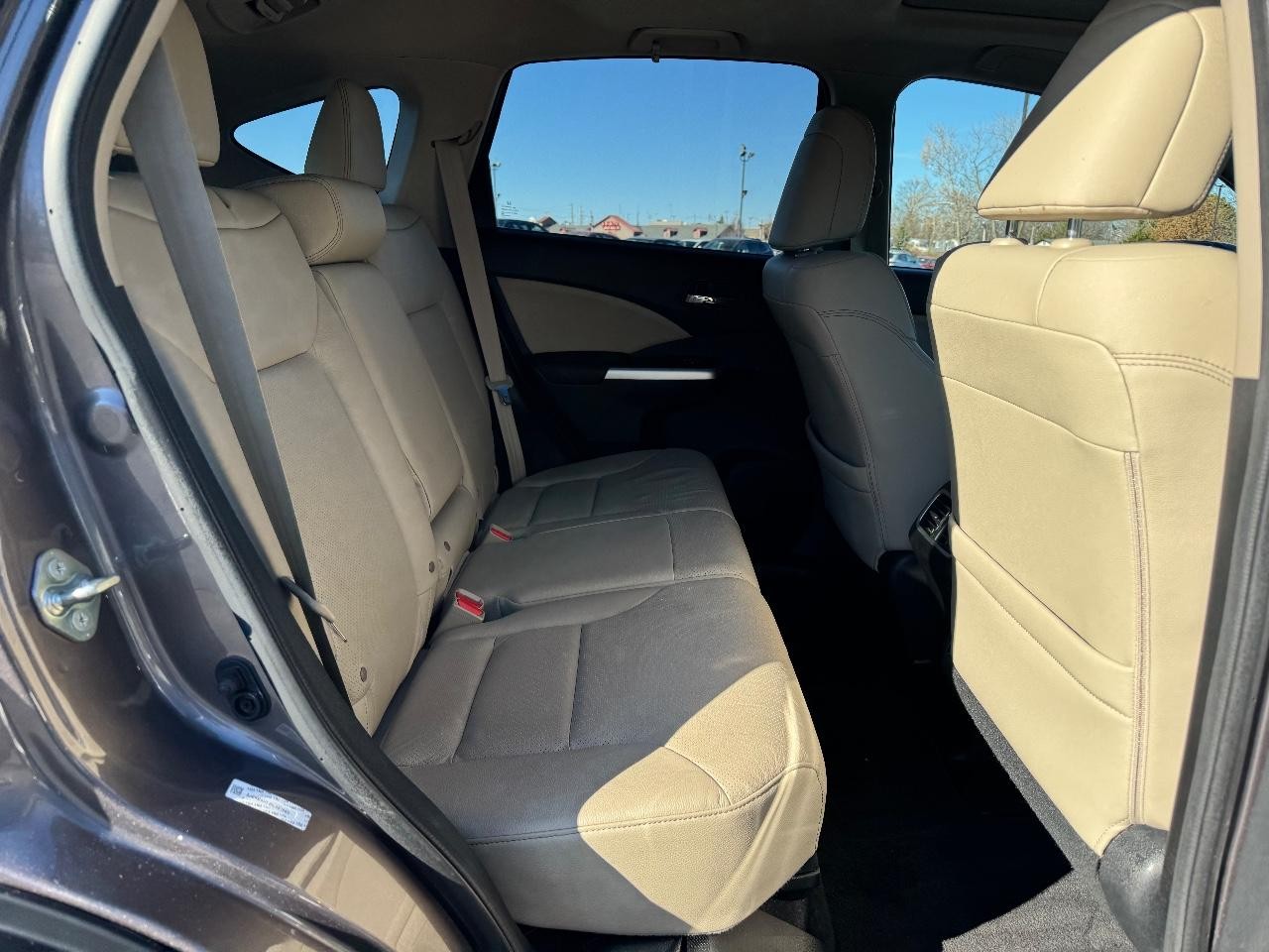 Honda CR-V Vehicle Full-screen Gallery Image 10