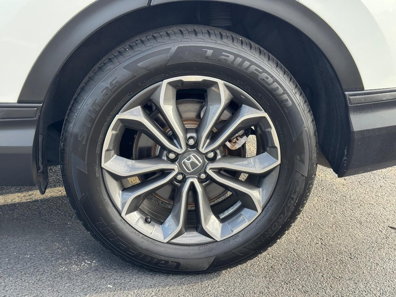 Honda CR-V Vehicle Full-screen Gallery Image 07