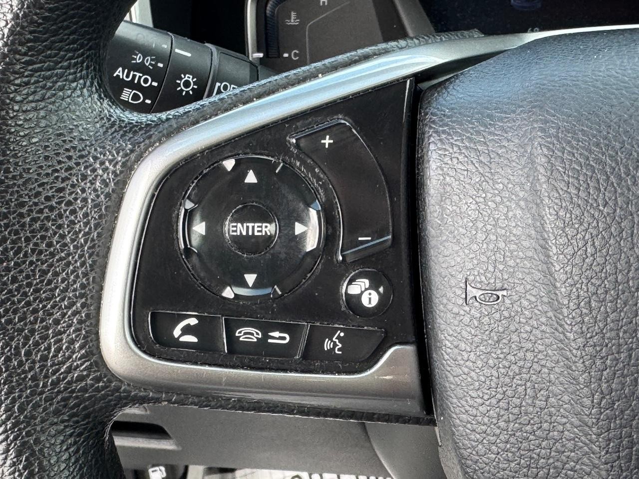 Honda CR-V Vehicle Full-screen Gallery Image 20