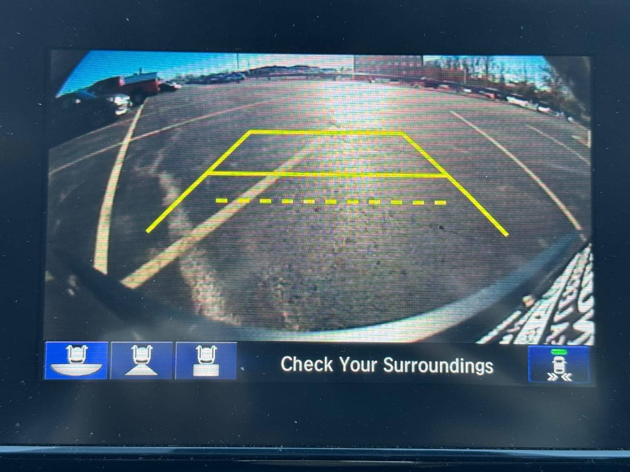 Honda CR-V Vehicle Full-screen Gallery Image 23