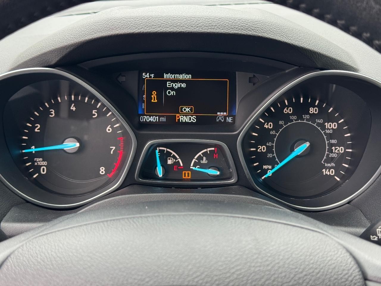 Ford Escape Vehicle Full-screen Gallery Image 20