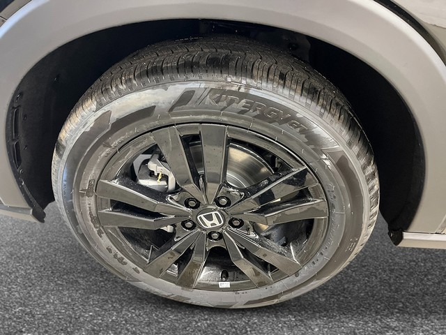 Honda HR-V Vehicle Full-screen Gallery Image 11