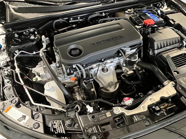 Honda Civic Hatchback Vehicle Full-screen Gallery Image 12