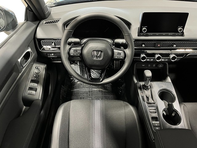 Honda Civic Hatchback Vehicle Full-screen Gallery Image 22