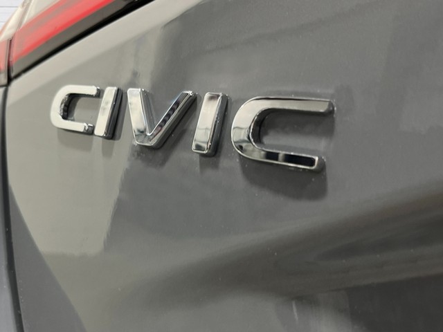 Honda Civic Hatchback Vehicle Full-screen Gallery Image 06