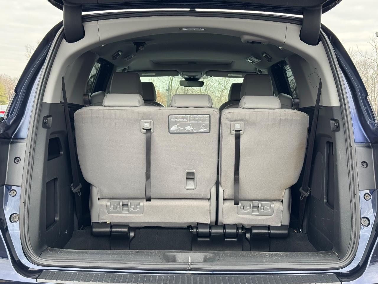 Honda Odyssey Vehicle Full-screen Gallery Image 04