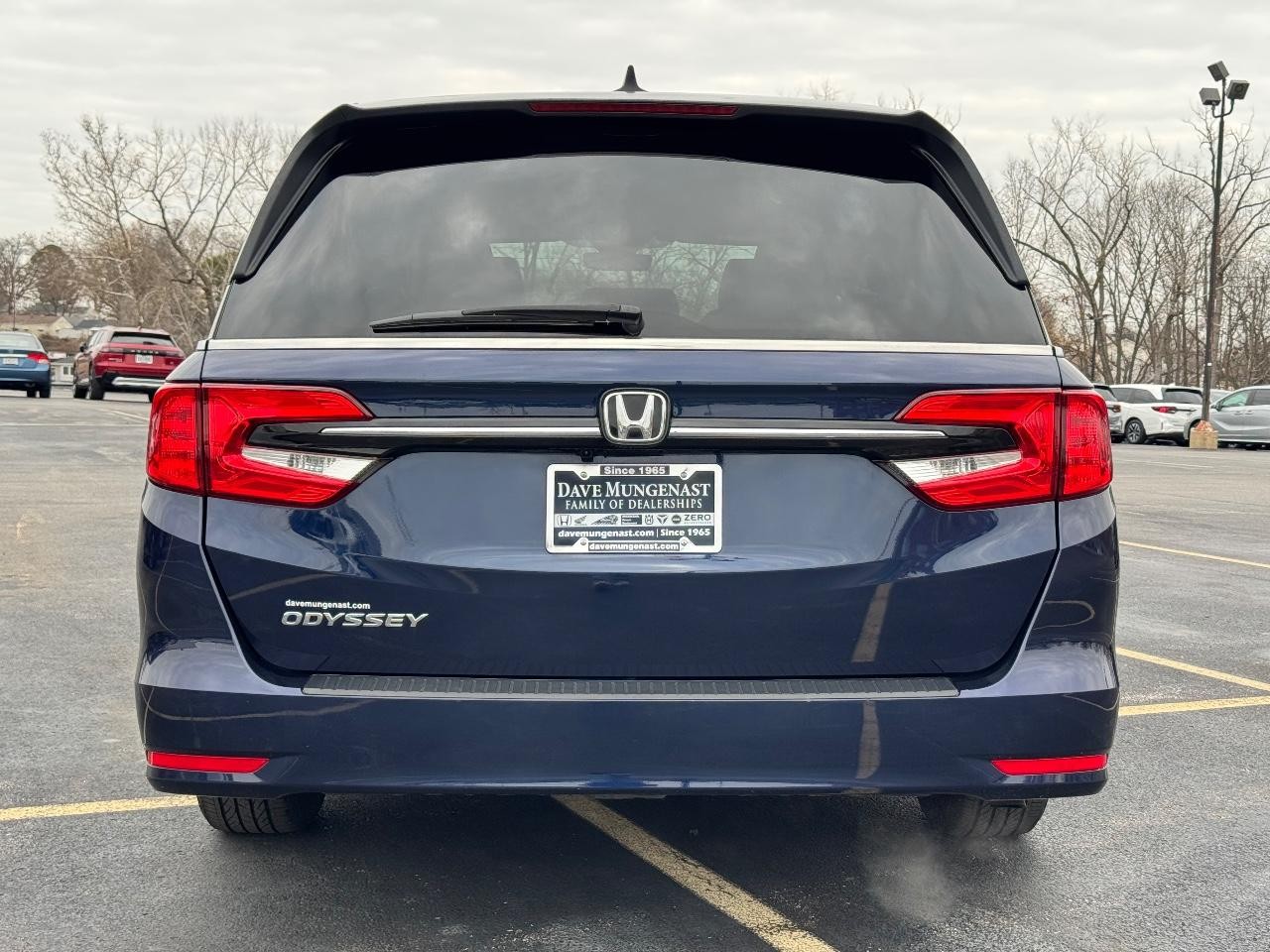 Honda Odyssey Vehicle Full-screen Gallery Image 05