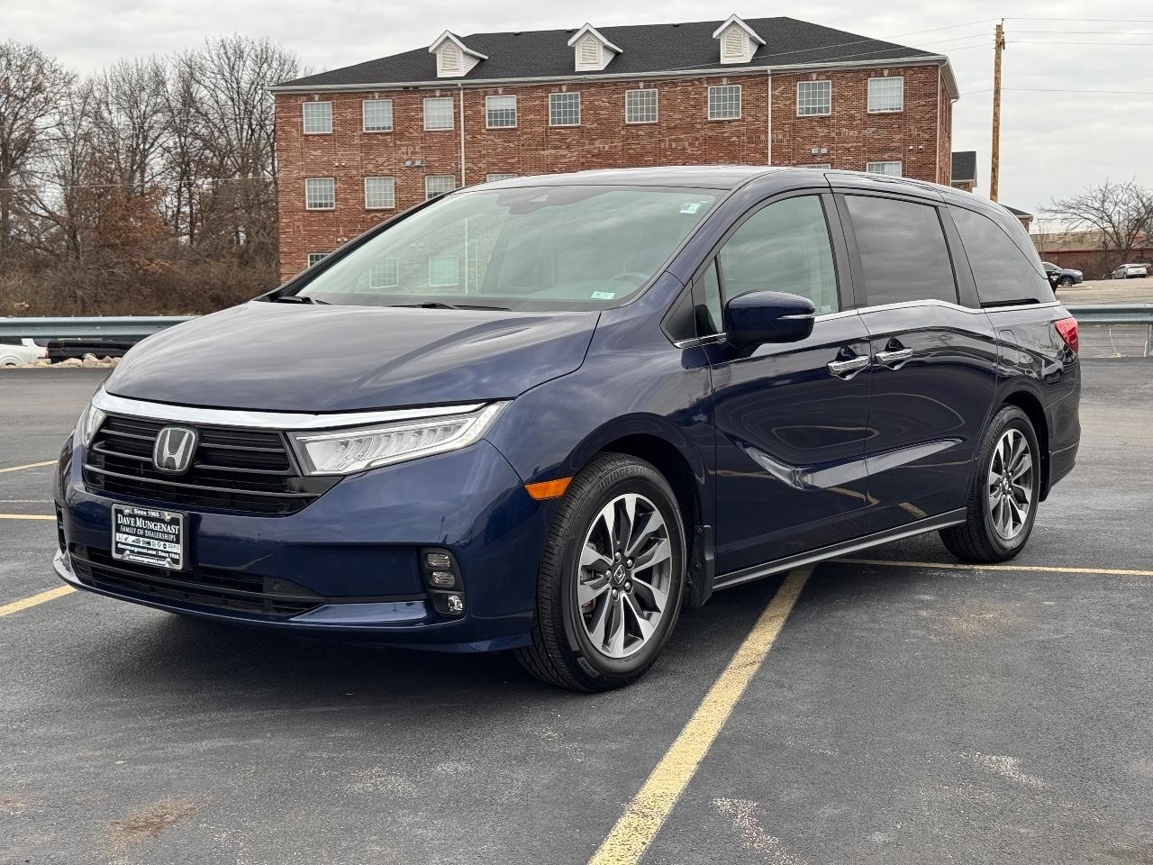 Honda Odyssey Vehicle Full-screen Gallery Image 08