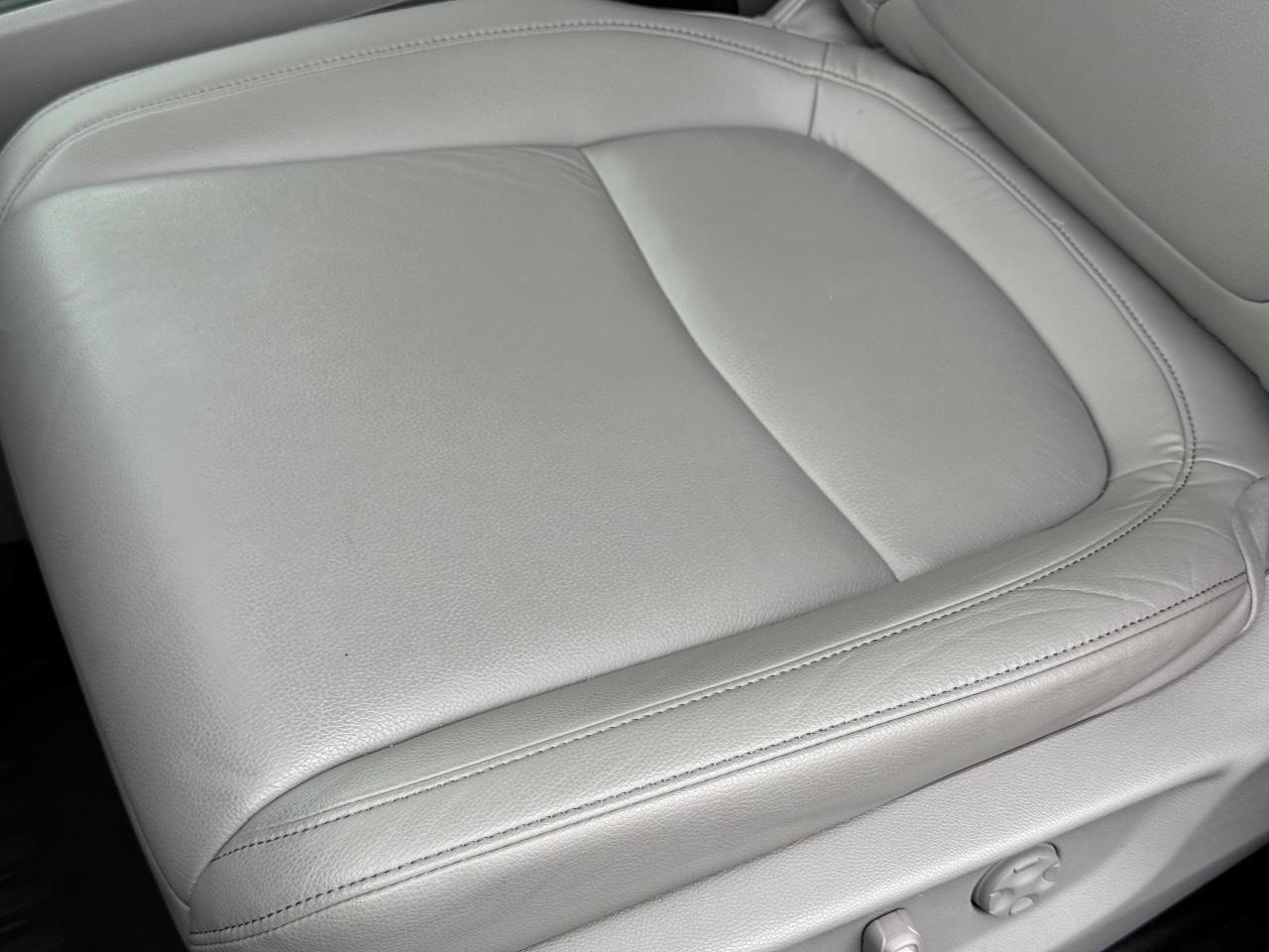 Honda Odyssey Vehicle Full-screen Gallery Image 26