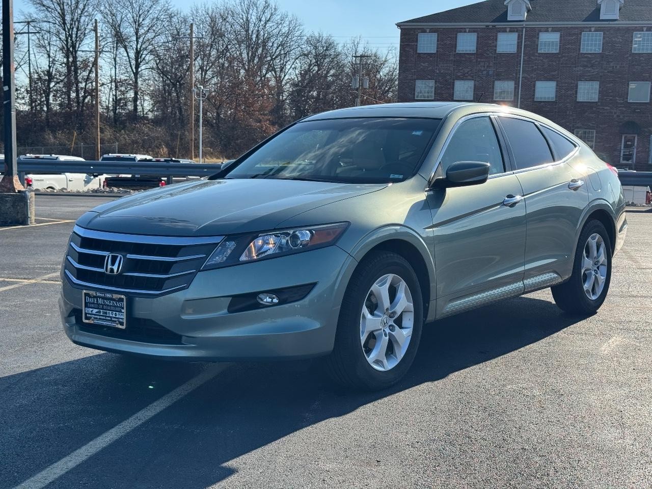 Honda Accord Crosstour Vehicle Full-screen Gallery Image 08