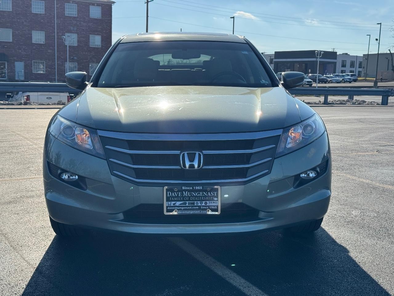 Honda Accord Crosstour Vehicle Full-screen Gallery Image 09