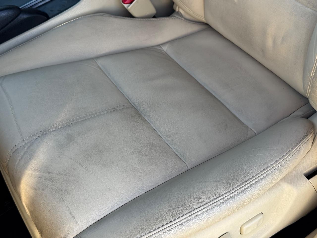 Honda Accord Crosstour Vehicle Full-screen Gallery Image 27