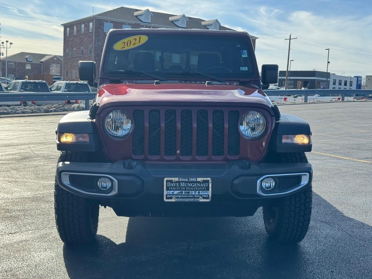Jeep Gladiator Vehicle Full-screen Gallery Image 09