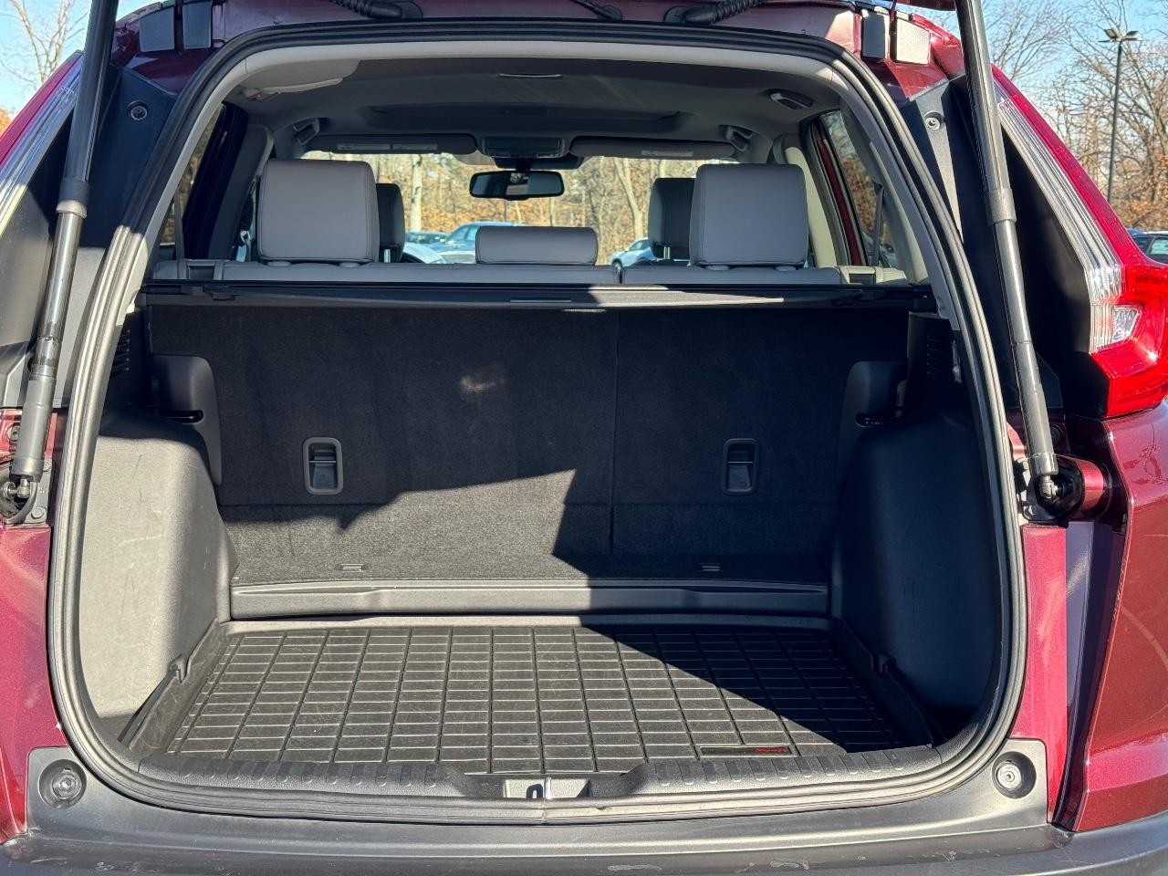 Honda CR-V Vehicle Full-screen Gallery Image 04