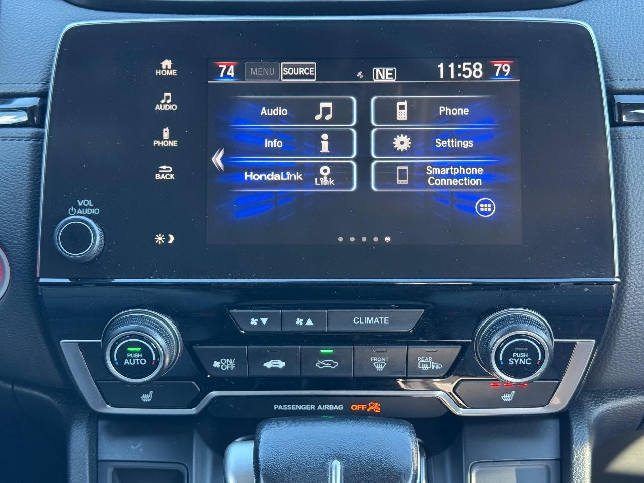 Honda CR-V Vehicle Full-screen Gallery Image 13