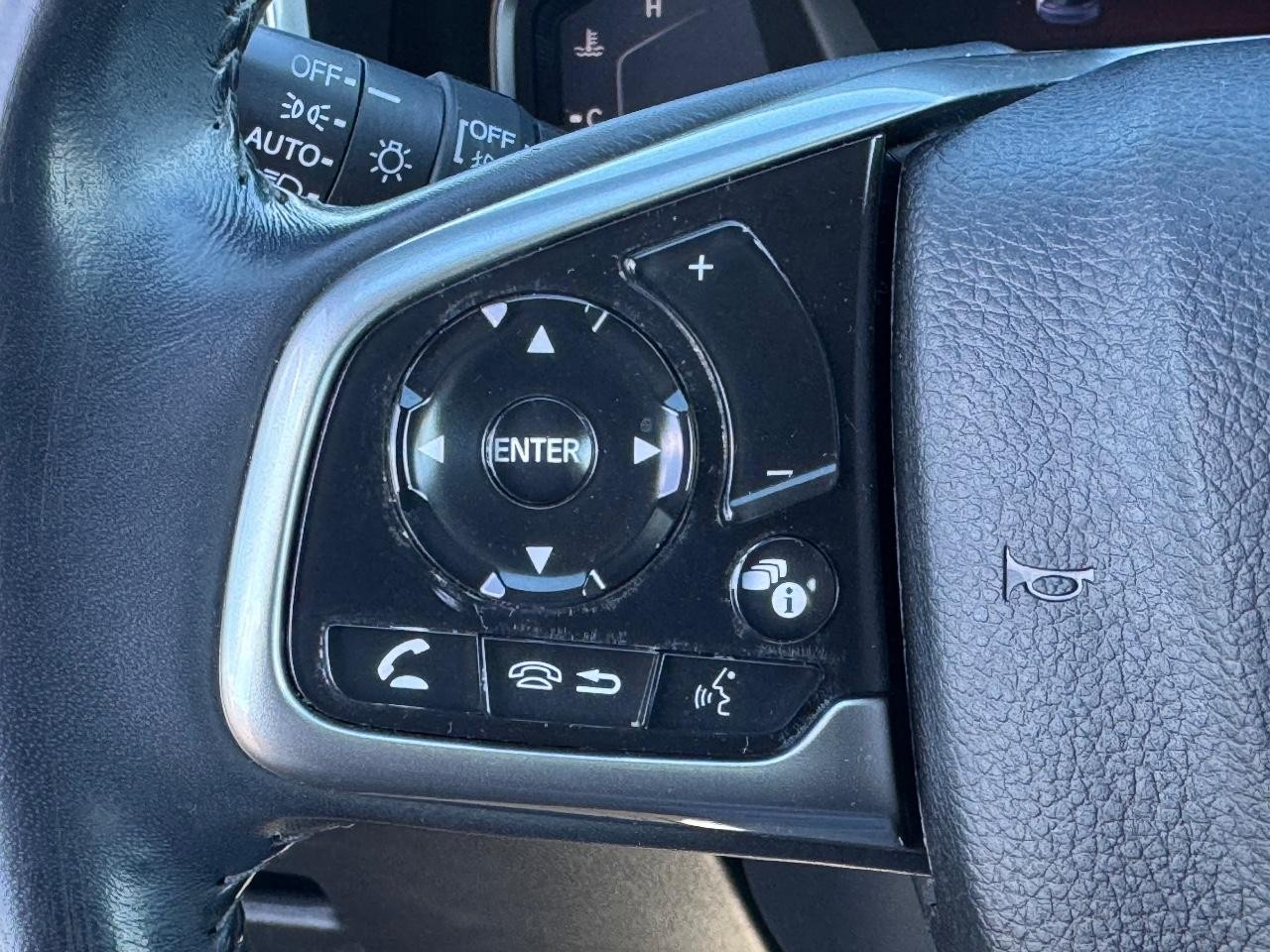 Honda CR-V Vehicle Full-screen Gallery Image 20