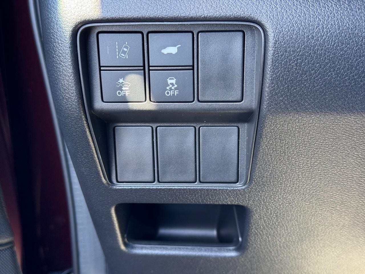 Honda CR-V Vehicle Full-screen Gallery Image 22