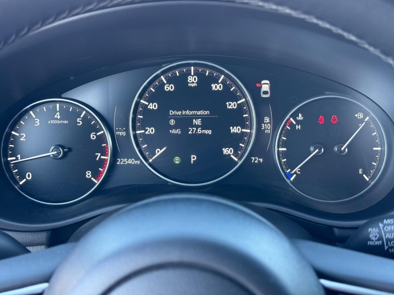 Mazda Mazda3 Hatchback Vehicle Full-screen Gallery Image 18