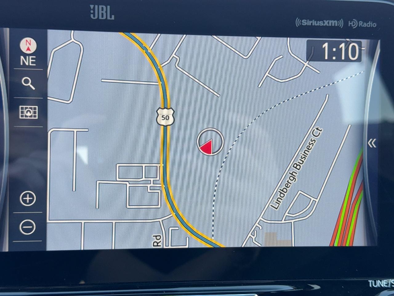 Toyota Highlander Vehicle Full-screen Gallery Image 25