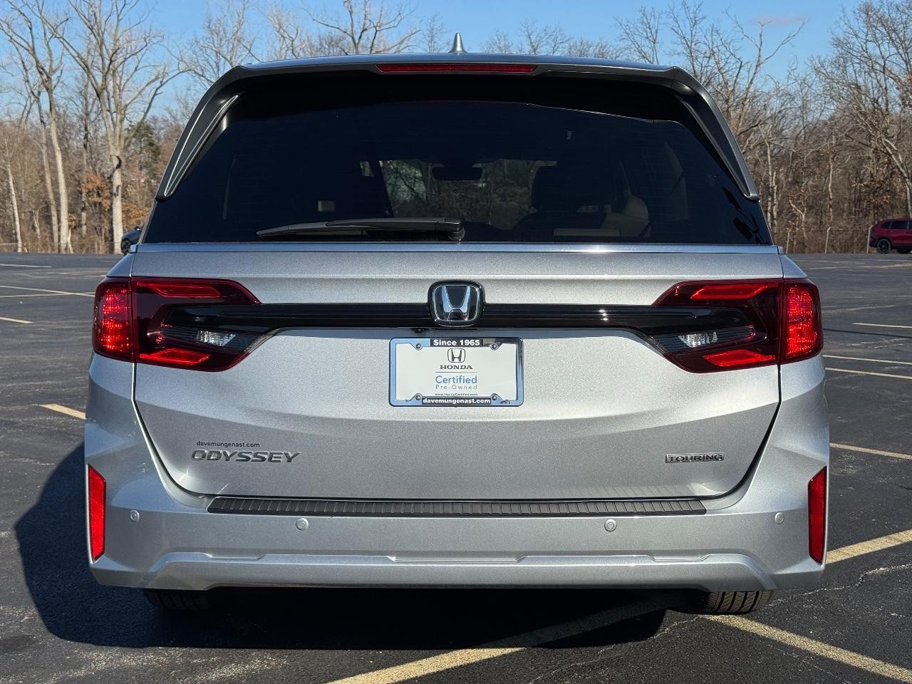 Honda Odyssey Vehicle Full-screen Gallery Image 05