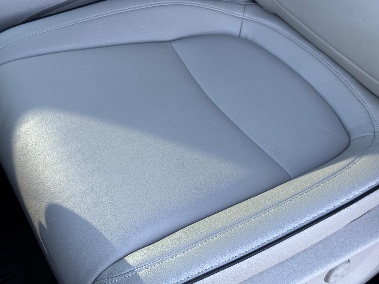 Honda Odyssey Vehicle Full-screen Gallery Image 28