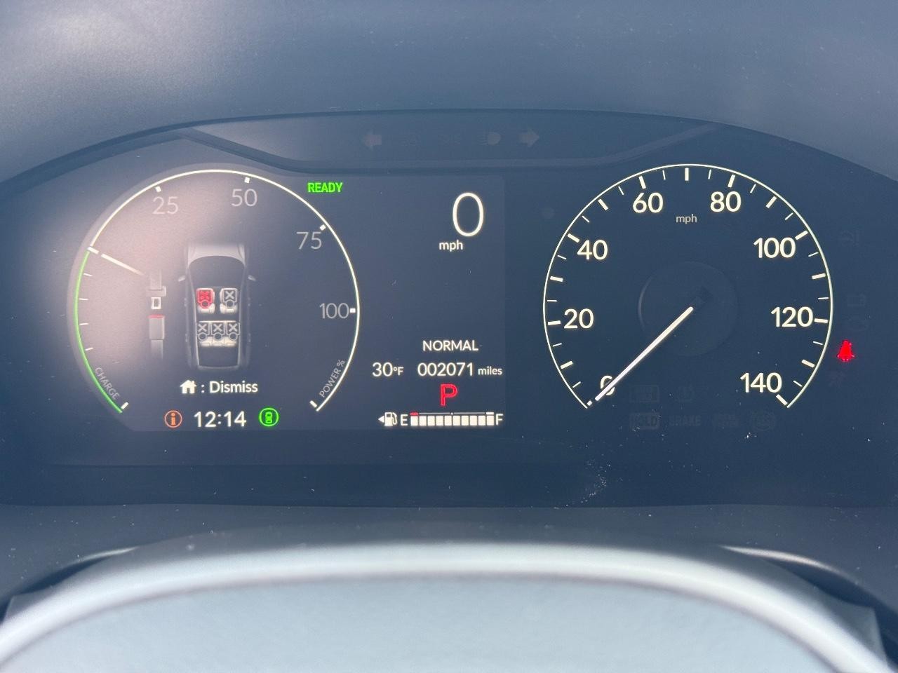 Honda CR-V Hybrid Vehicle Full-screen Gallery Image 20