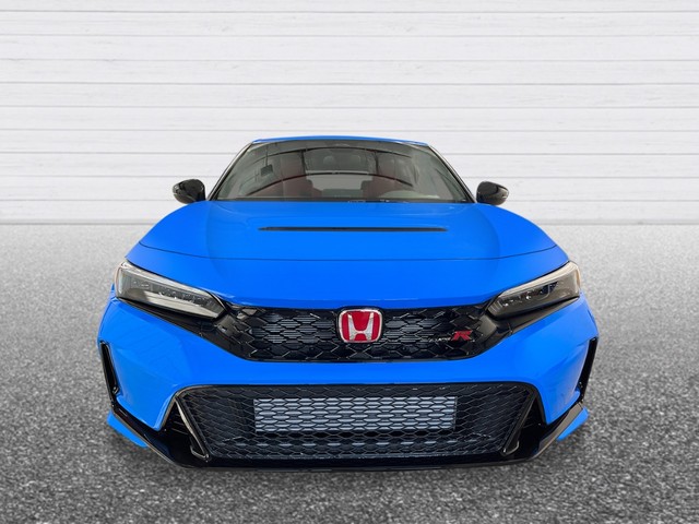 Honda Civic Type R Vehicle Full-screen Gallery Image 09