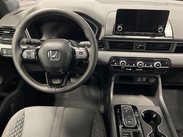 Honda Pilot Vehicle Full-screen Gallery Image 13