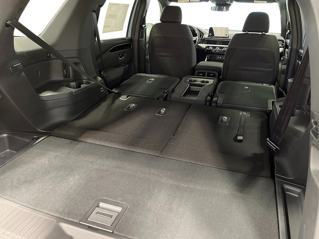 Honda Pilot Vehicle Full-screen Gallery Image 28