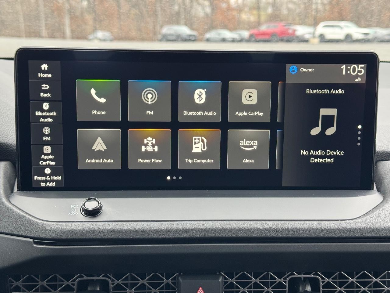 Honda Accord Hybrid Vehicle Full-screen Gallery Image 13