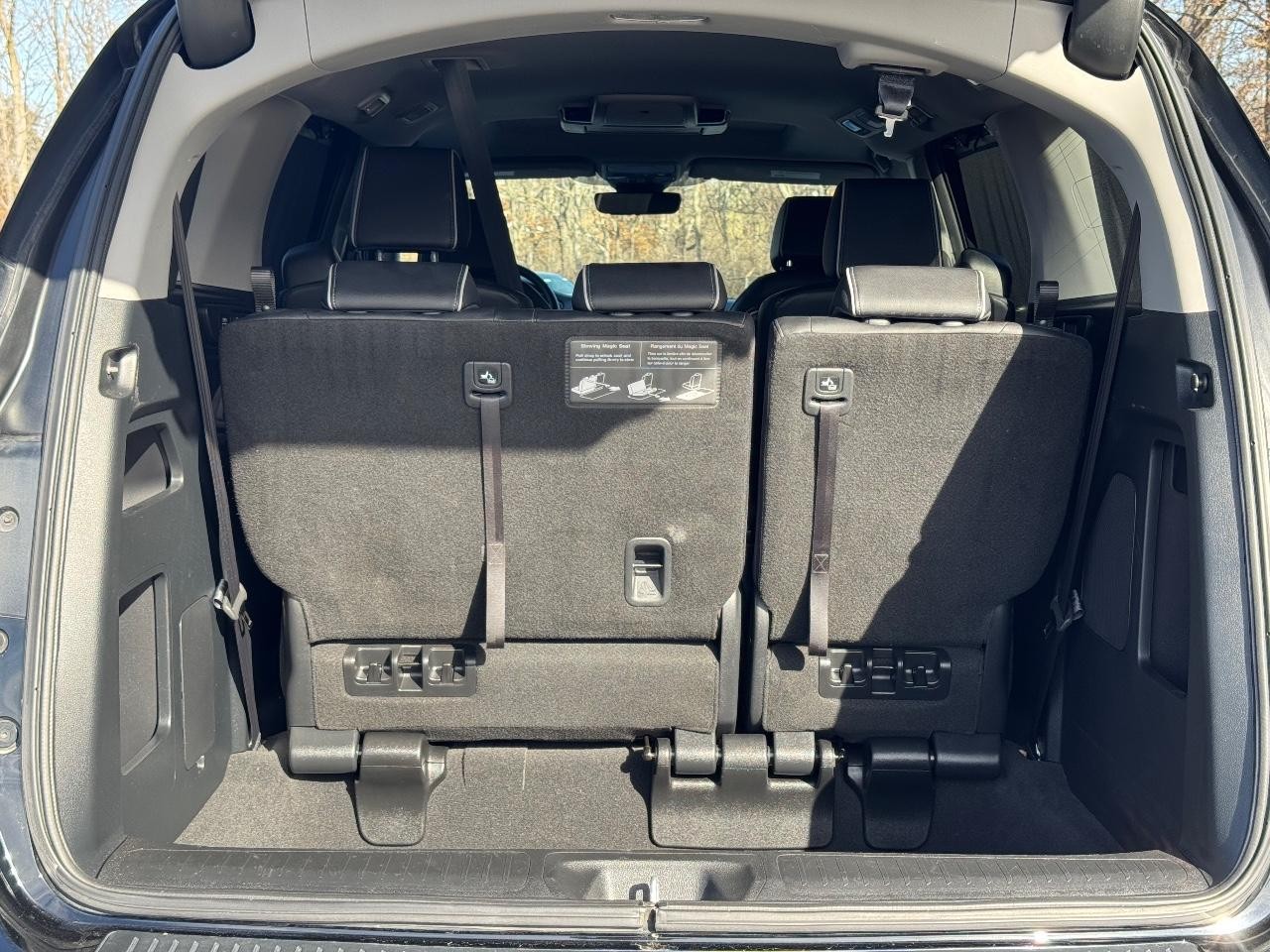 Honda Odyssey Vehicle Full-screen Gallery Image 04