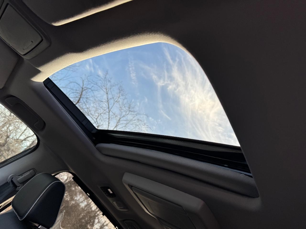 Honda Odyssey Vehicle Full-screen Gallery Image 20