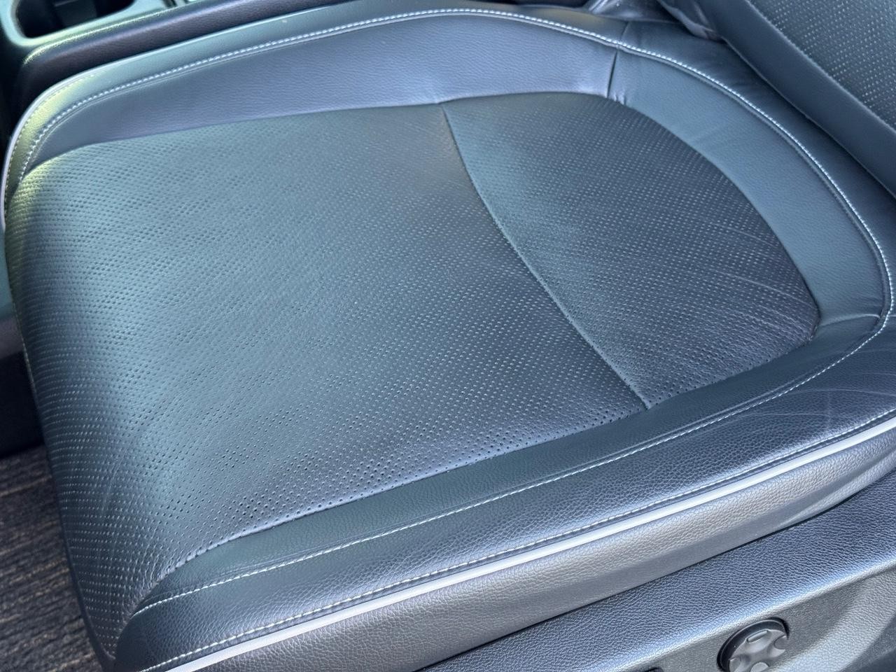 Honda Odyssey Vehicle Full-screen Gallery Image 28