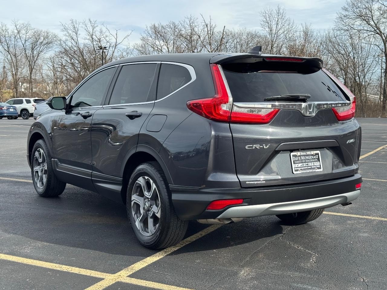 Honda CR-V Vehicle Full-screen Gallery Image 06