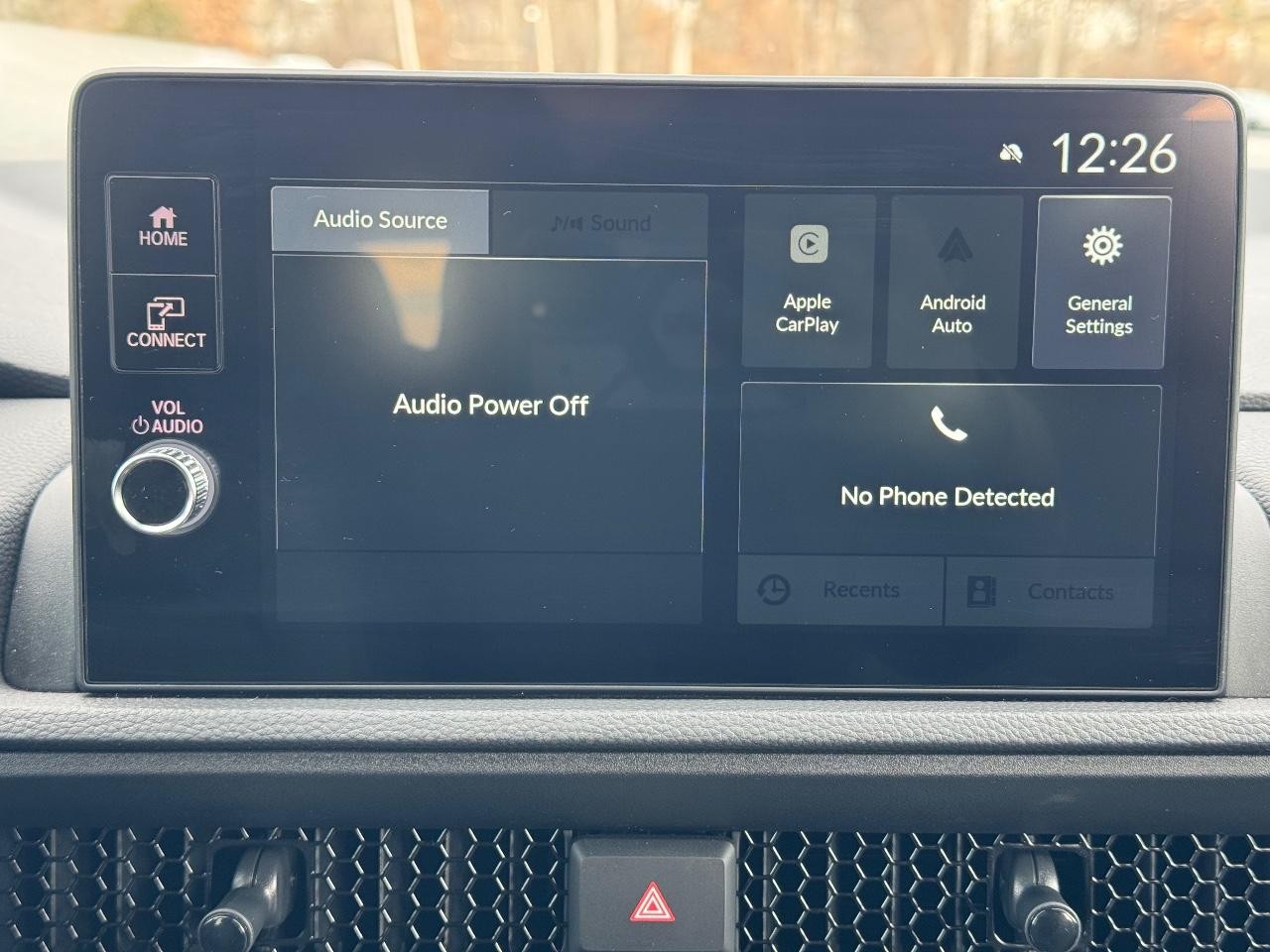 Honda CR-V Hybrid Vehicle Full-screen Gallery Image 13