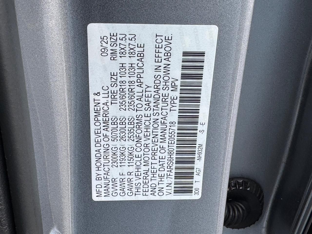 Honda CR-V Hybrid Vehicle Full-screen Gallery Image 27