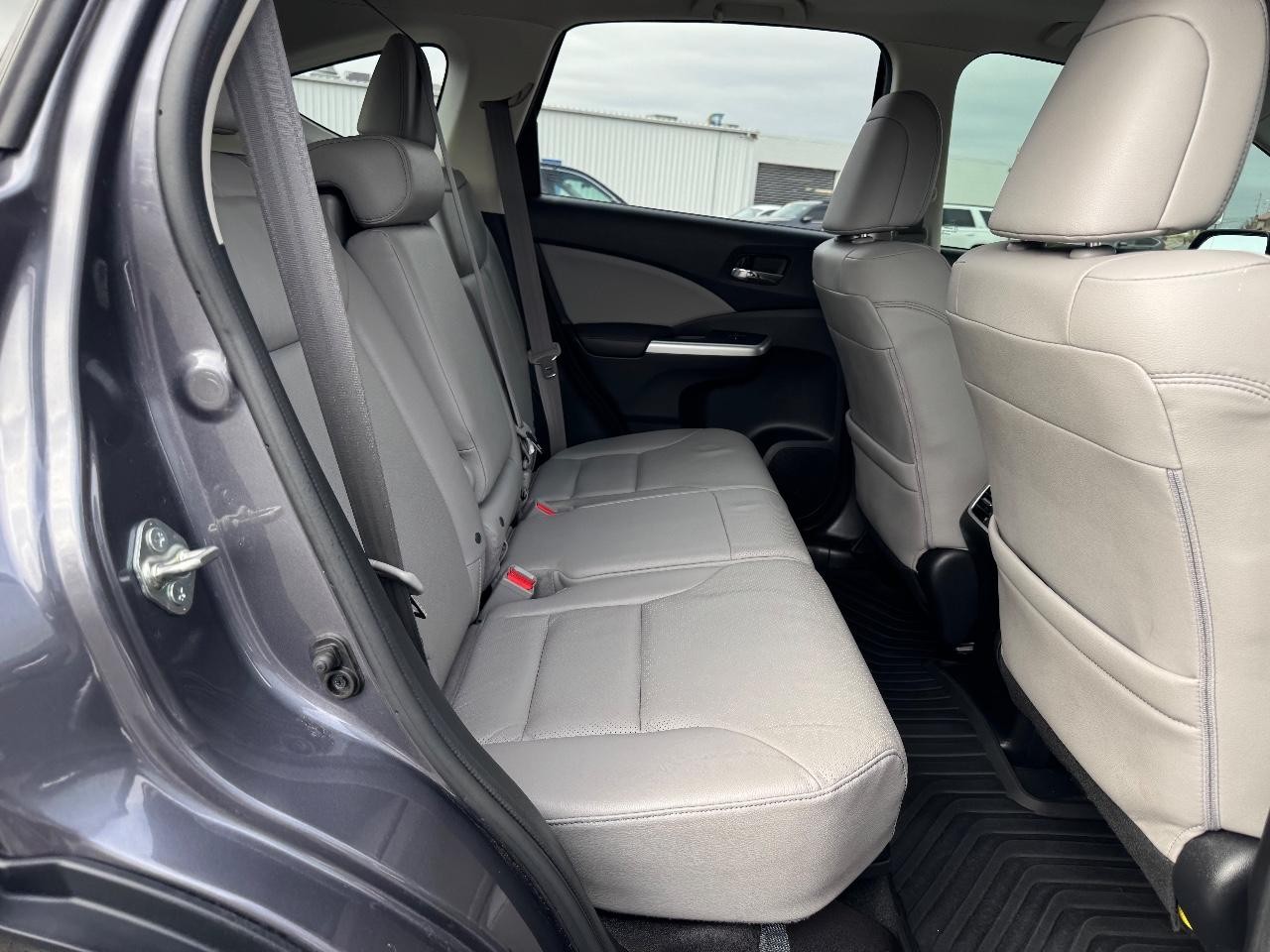 Honda CR-V Vehicle Full-screen Gallery Image 10