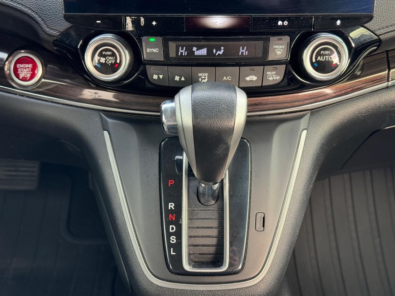 Honda CR-V Vehicle Full-screen Gallery Image 14