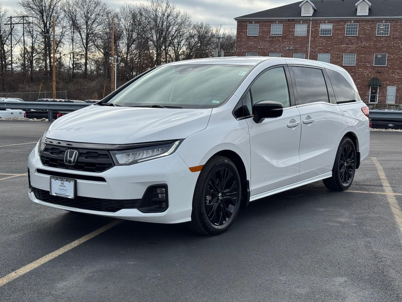 Honda Odyssey Vehicle Full-screen Gallery Image 08